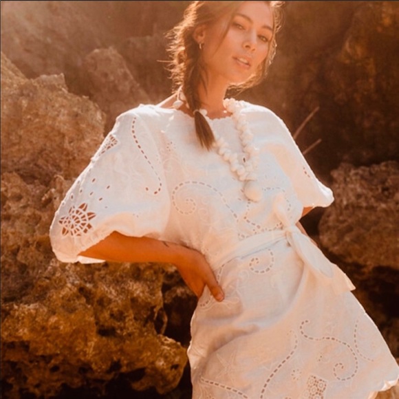 lala linen shift dress